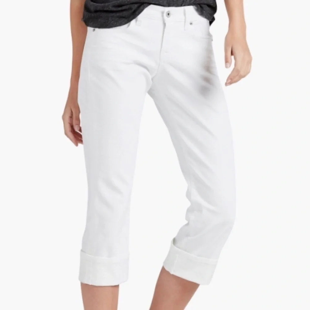 Lucky Brand easy rider crop jeans 6 28